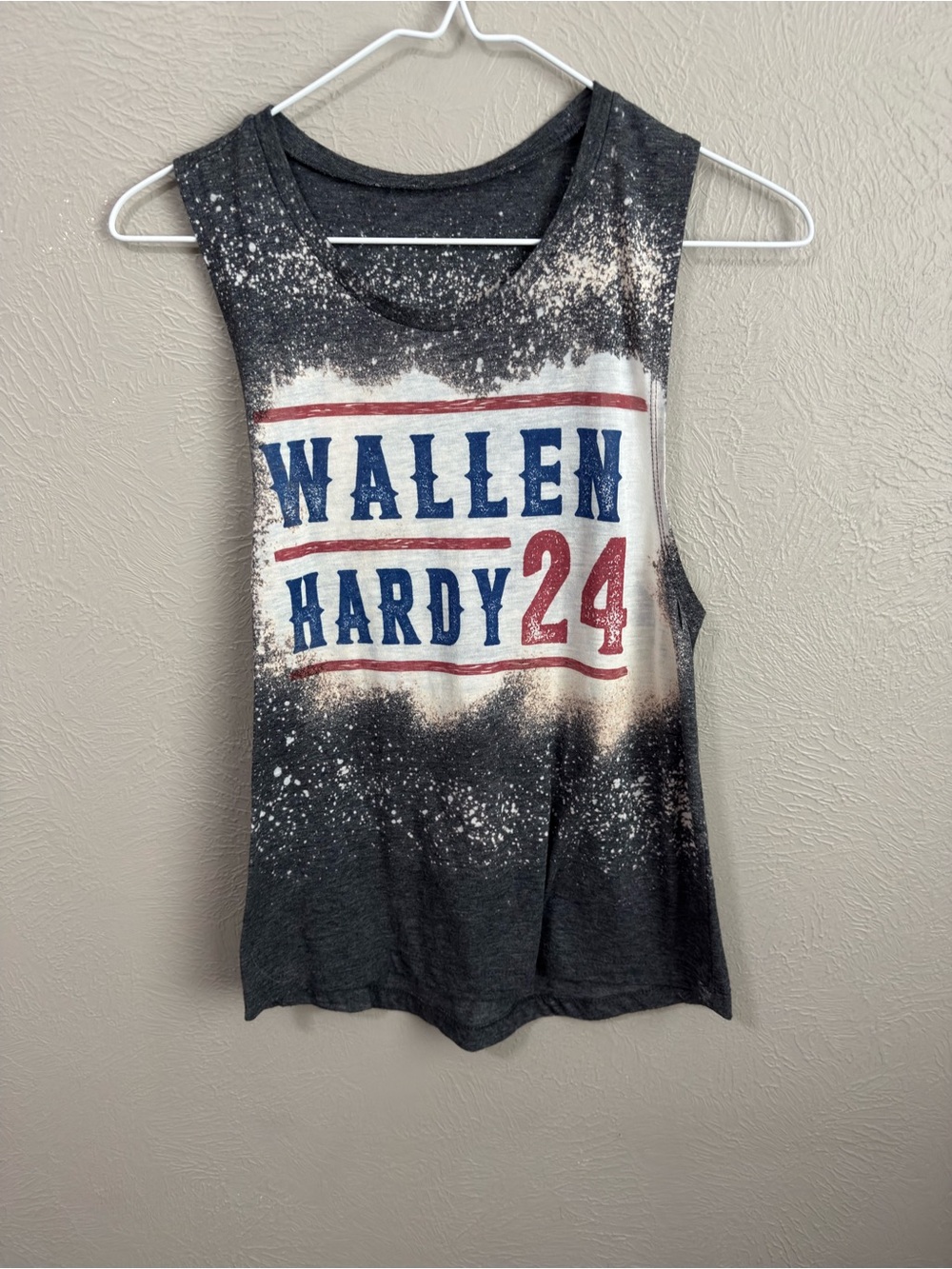 Wallen Hardy Tank